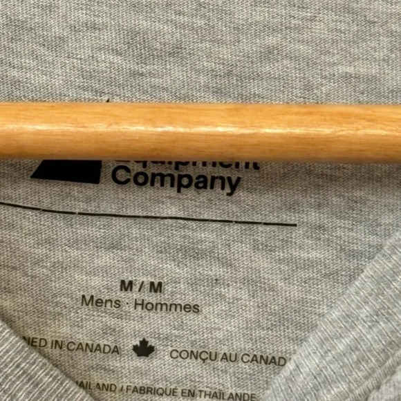 •SOLD•|MEC| Men’s Size M Mountain Equipment Coop Camper Van Grey T-Shirt - Picture 3 of 5